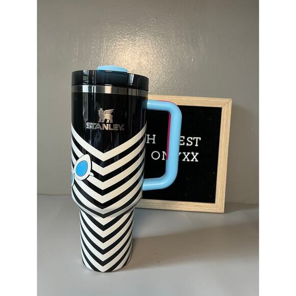 Stanley x Barbie Rockers Barbie 40oz Quencher Limited Edition Collab - Picture 7 of 11